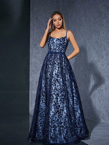 Vestido Azul Longo  Bordado Espinha de Peixe