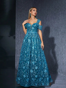 Vestido Azul Longo Renda Bordada Mangas Babados nos Ombros