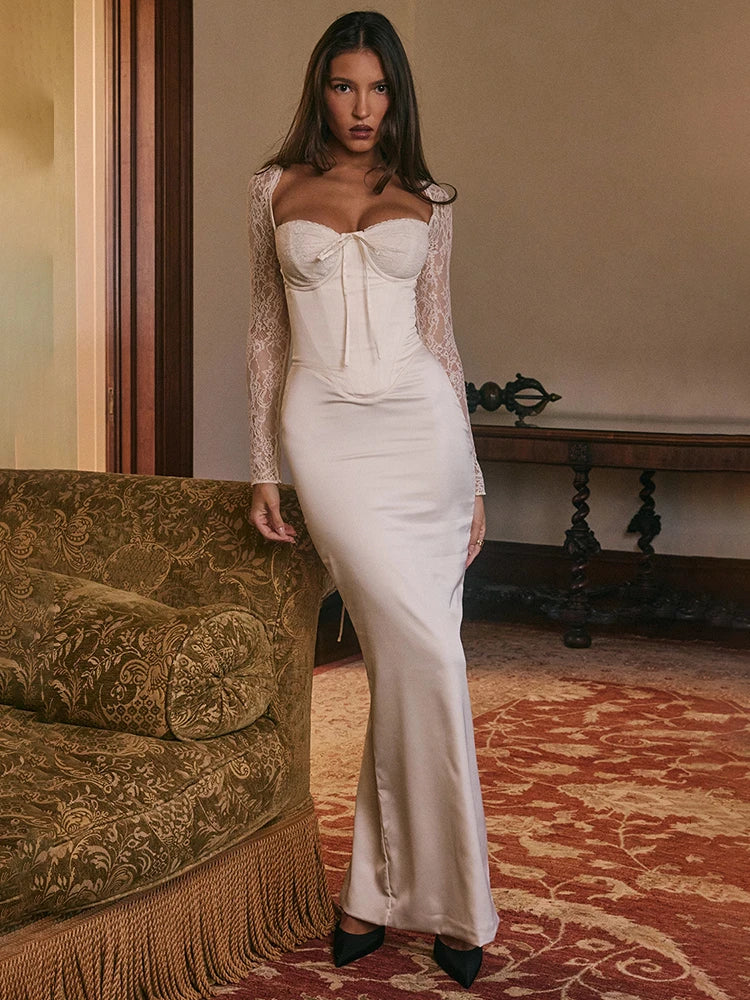 Vestido Longo Branco com Renda Fenda