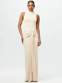 Vestido Longo Silhueta Moderna