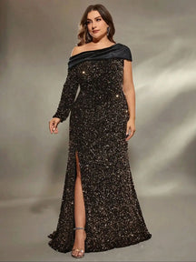 Vestido Preto Longo Plus Size Assimétrico Manga Longa Veludo