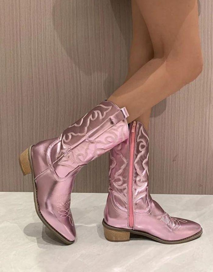 Bota Feminina Rosa Western Cano Médio Com Recortes