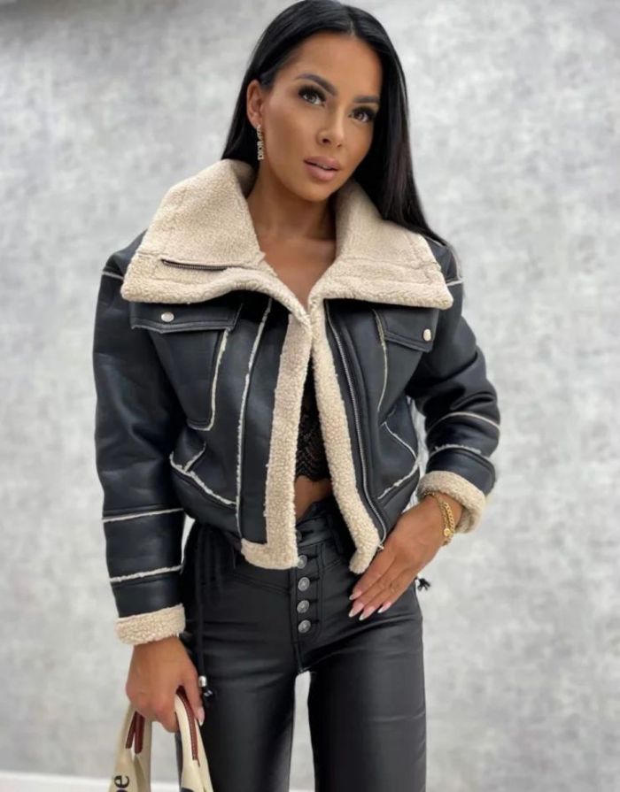 Jaqueta Feminina Preta Couro Faux Fur