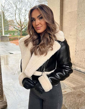 Jaqueta Preta Feminina De Couro Cropped Gola Pelucia