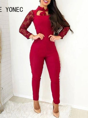 Macacão Feminino Vermelho de Renda Assimétrico