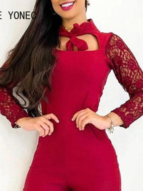 Macacão Feminino Vermelho de Renda Assimétrico