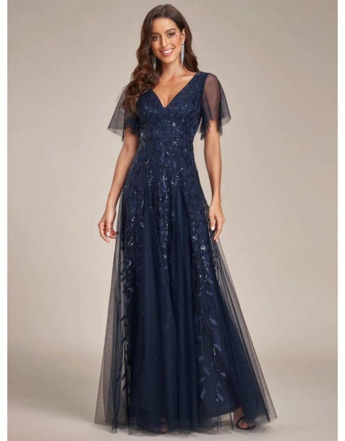 Vestido Azul Marinho Longo Romântico com Decote em V Mangas Babado