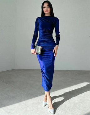 Vestido Azul Midi Veludo Decote em O