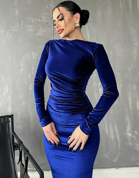 Vestido Azul Midi Veludo Decote em O