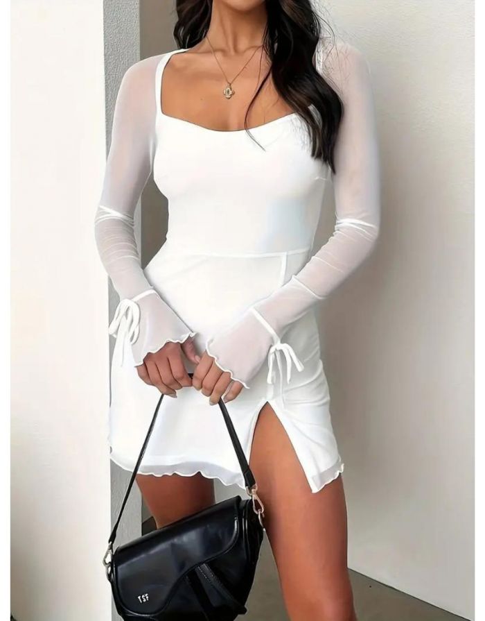 Vestido Branco Elegante Com Decote Quadrado