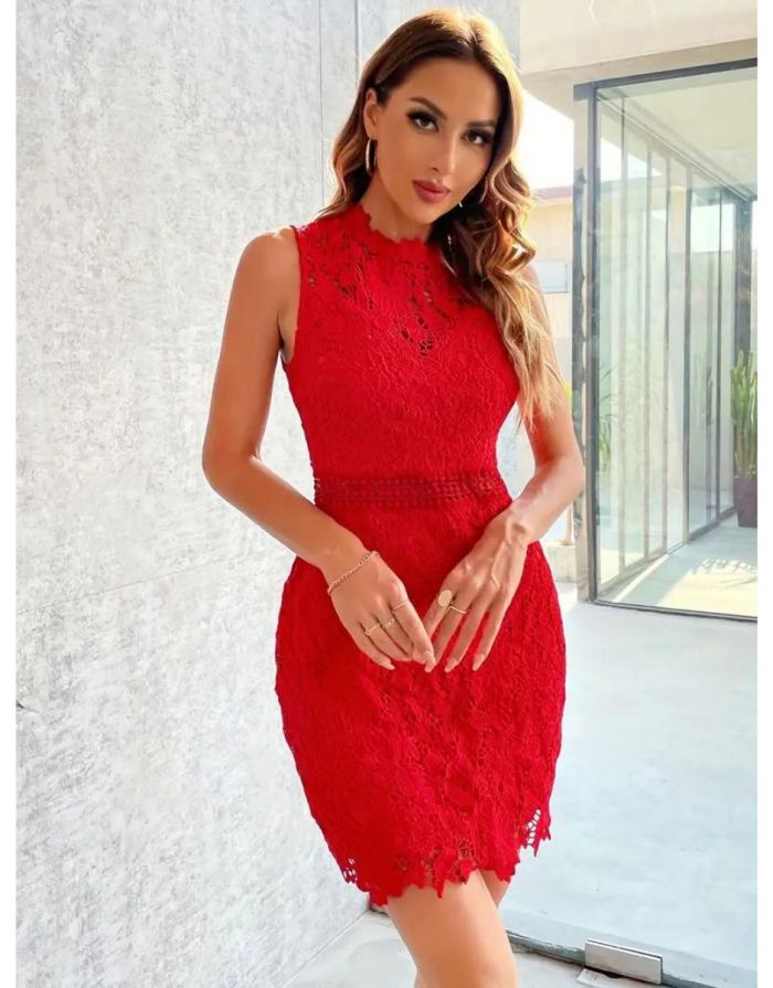 Vestido Vermelho Justo De Renda